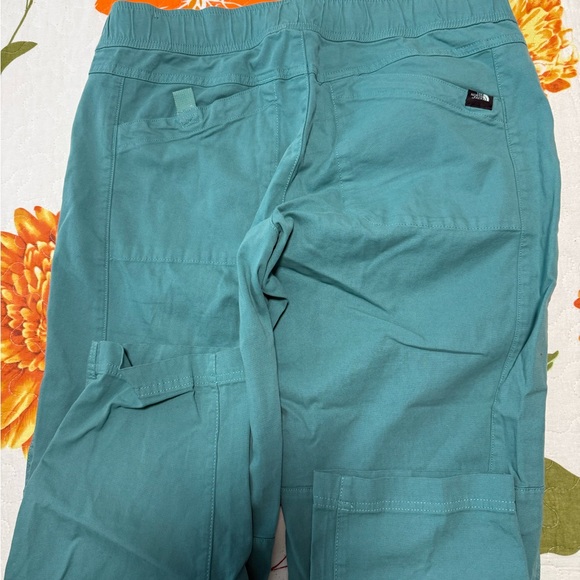 Women’s - Picture 4 of 4